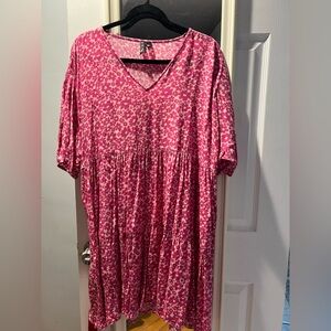 Pieces Pink Floral V-Neck Tiered Dress